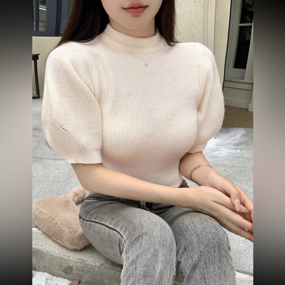 Puff Sleeve / short sleeve mock neck Knit sweater Top — stretchy material - Picture 1 of 5